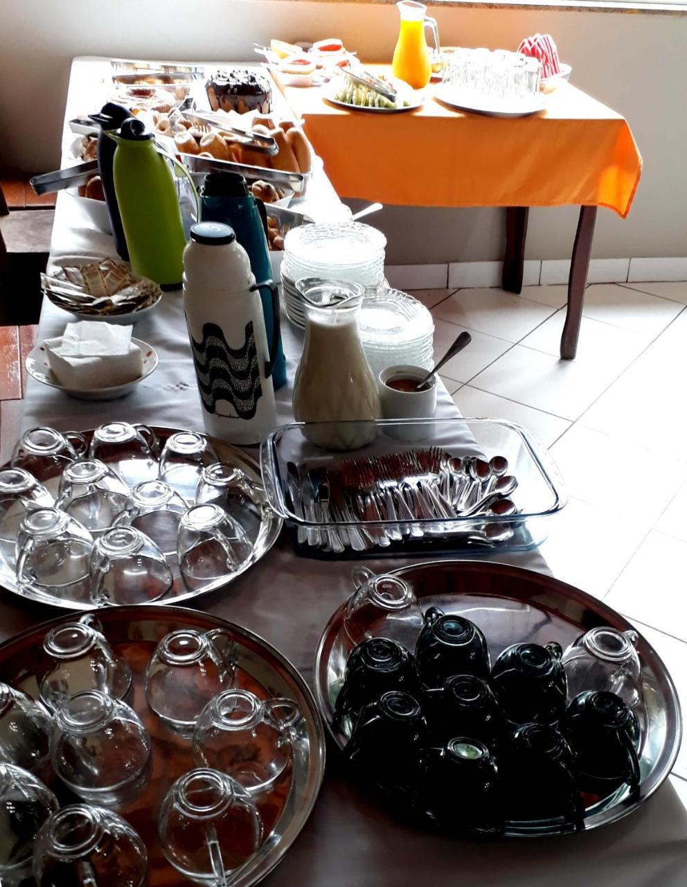 Hotel E Pousada Carvalho Conselheiro Lafaiete Bagian luar foto